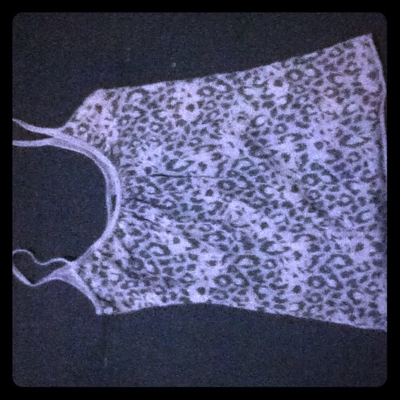 Medium leopard Obey tank