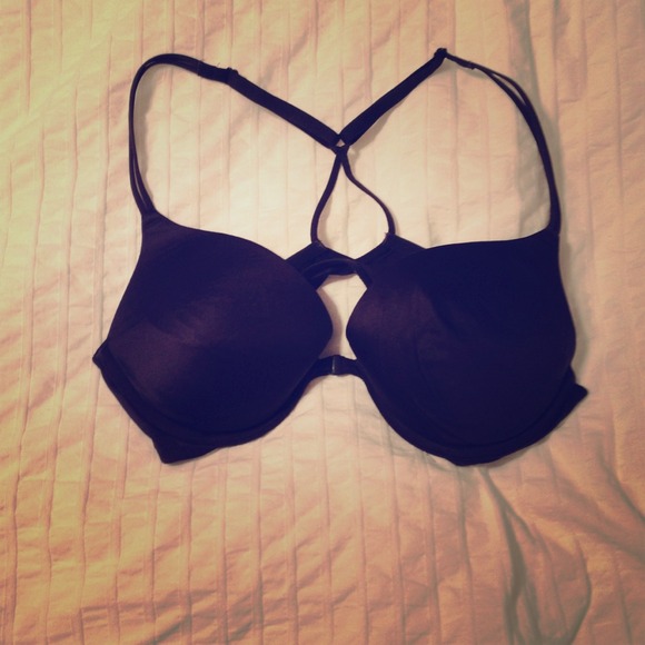 Sold!! @courtmk2086 Victoria's Secret