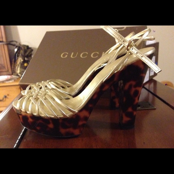 AUTHENTIC Gucci Sandals
