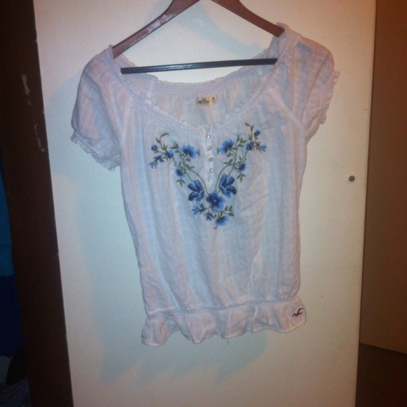 Hollister blouse