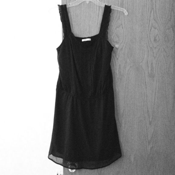 SOLD to @nanners0498 Dress