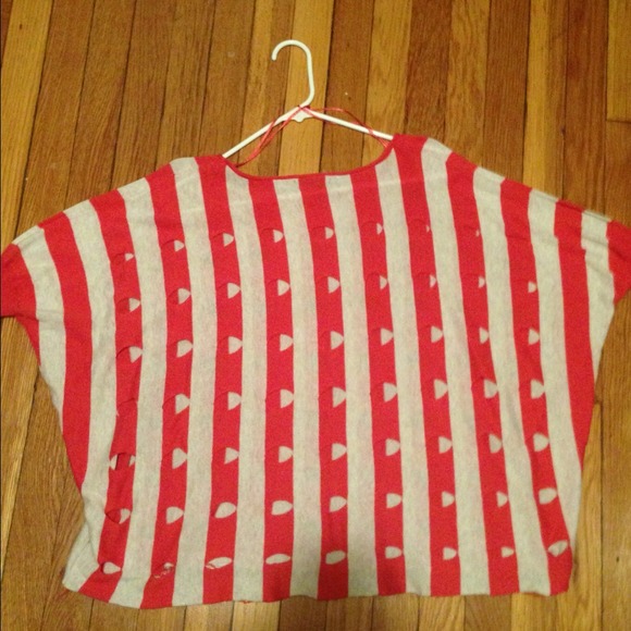 Boutique open hole sweater