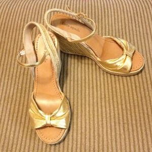 🔴REDUCED! Kate Spade Candice wedge