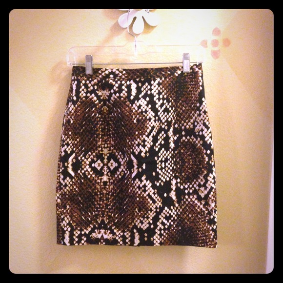 ✂REDUCED!!✂Michael Kors leopard print pencil skirt