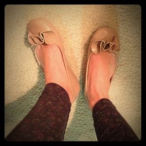 Reserved**BUNDLE**Nude patent leather flats