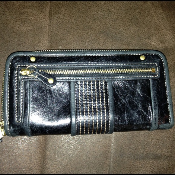 Juicy Couture Leather Wallet - Picture 2 of 4