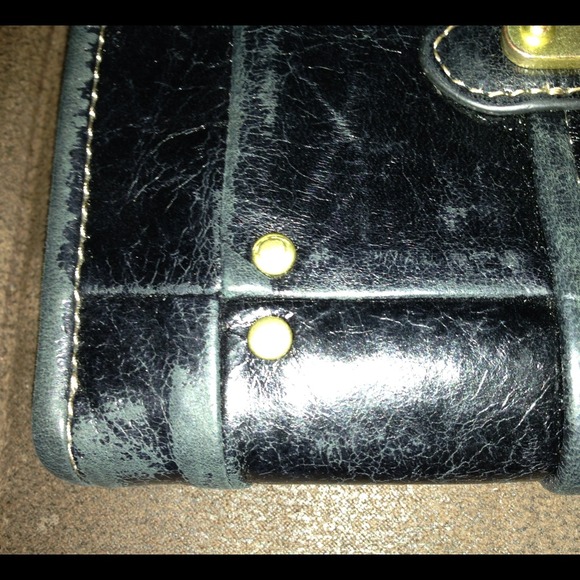 Juicy Couture Leather Wallet - Picture 4 of 4