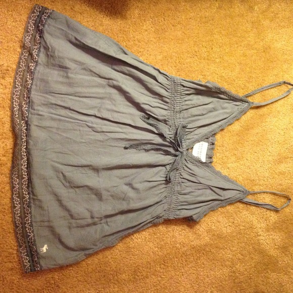 SOLD to @nanners0498 Top