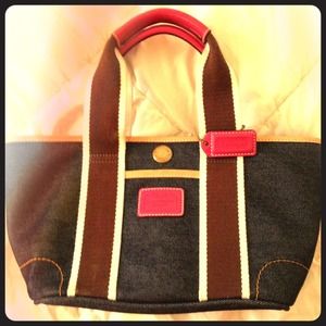 *•*Traded to jazzierhoze *•*