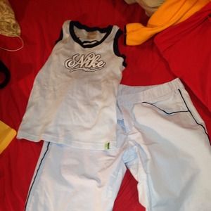 New Nike 3/4 length set