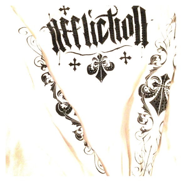 I have too many clothes it's in great condition!!