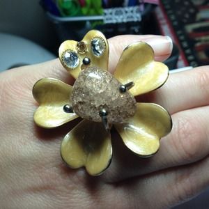 Flower ring