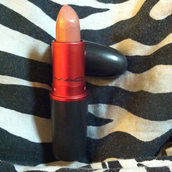 ✋SOLD✋MAC Lippie!