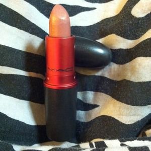✋SOLD✋MAC Lippie!