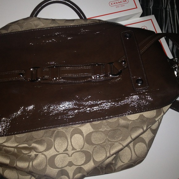 Authentic real coach purse - Picture 3 of 4