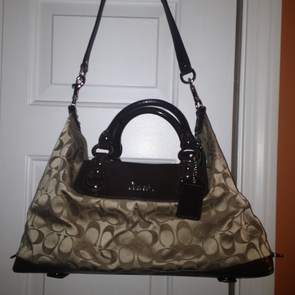 Authentic real coach purse - Picture 4 of 4