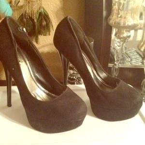 Leather heels from qupid used
