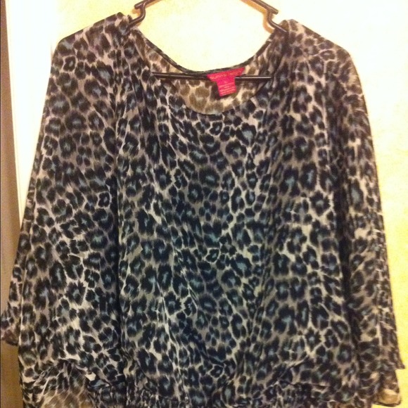 Puncho style shirt but with sleeves