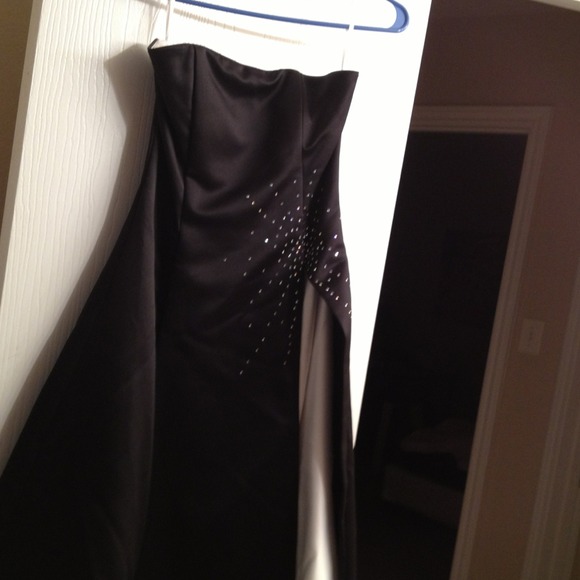 Black and white prom dress