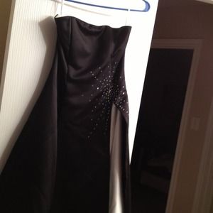 Black and white prom dress