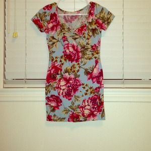 Flowers tight skin dress