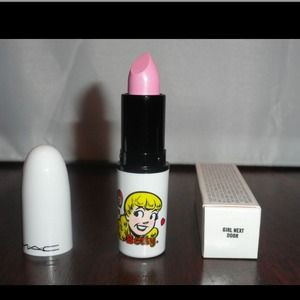 MAC Archie's Girls Lipstick Girl Next Door