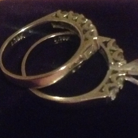 🚩(SOLD)🚩 - Picture 3 of 4