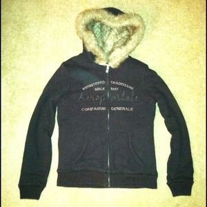 Aeropostale Fur Lined Zip hoodie, size- Large.