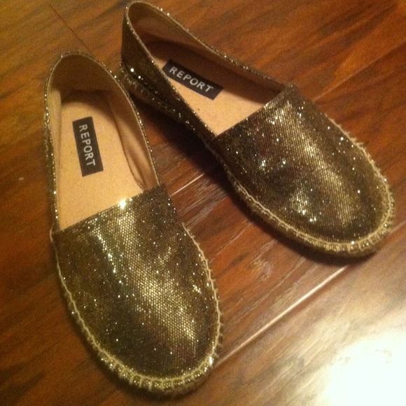 Report gold shimmer / glitter shoes