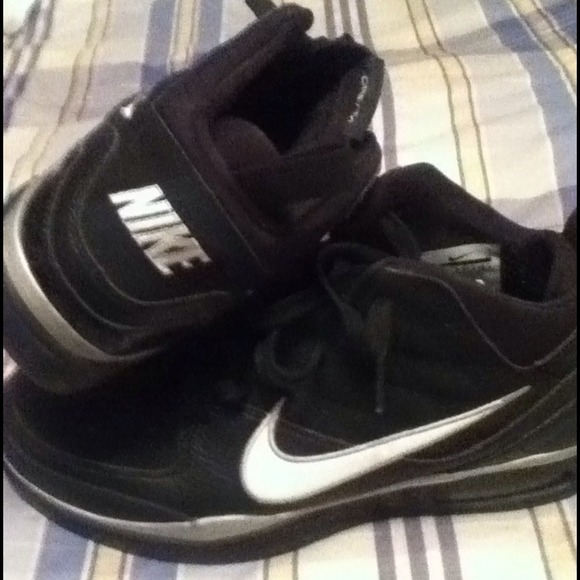 ####SOLDMen's Nike's size 10 1/2. Great condition. - Picture 1 of 4
