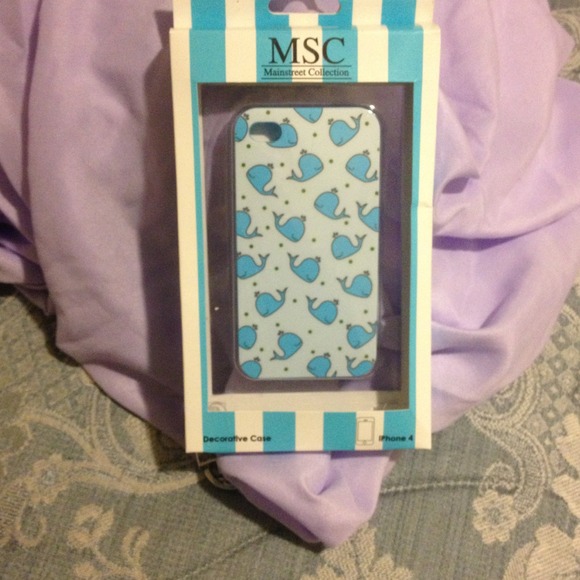 SOLD iPhone 4 whale case