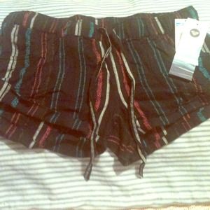 Never warn! New ROXY nomad stripe shorts! So cute!