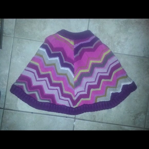 **SOLD** MISSONI for Target kids poncho - Picture 3 of 4