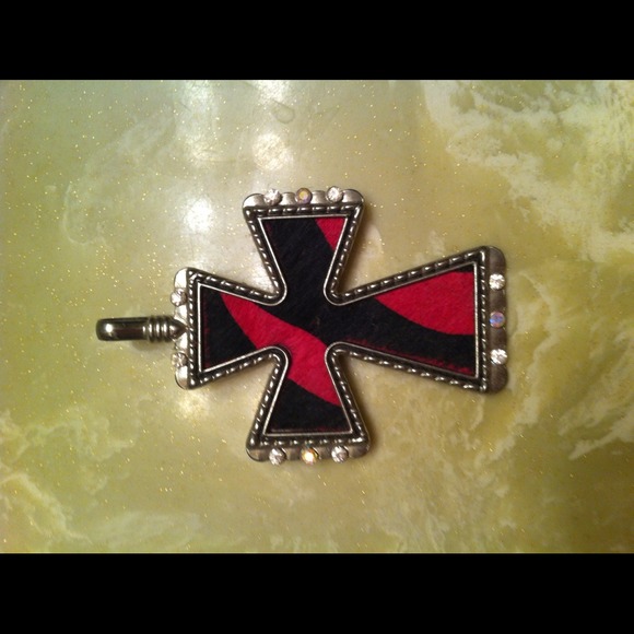 Necklace pendant