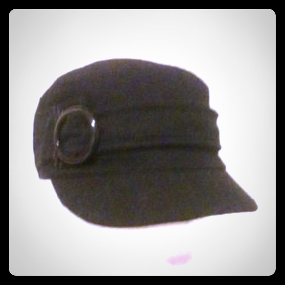 Buckled Cap