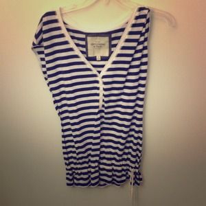 Striped no sleeve top