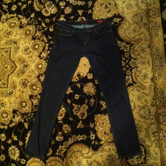 **SOLD**Cult stretch Skinny