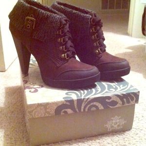 Brown 4" heel booties NEVER WORN