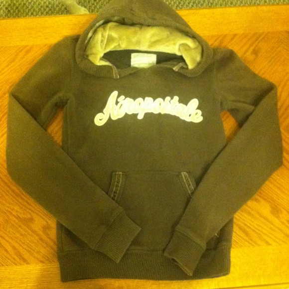 Aeropostale brown white and tan hoodie