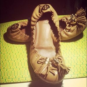 💗SOLD💗Authentic Tory Burch Reese-Mestico