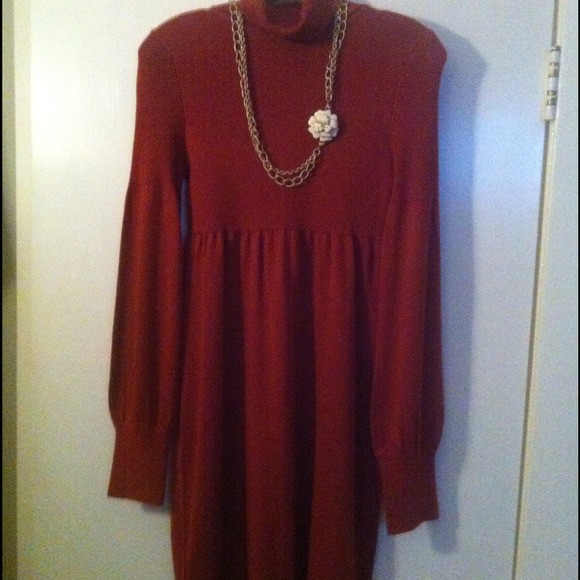 Turtleneck knit dress