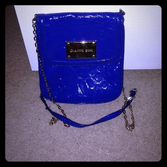 Gianni Bini crossbody