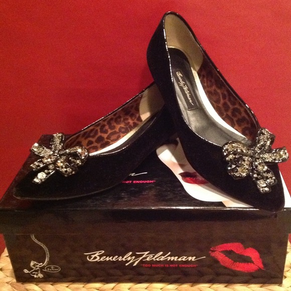 Beverly Feldman velvet flats