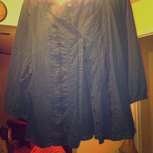 Navy Blue 3/4 button down.