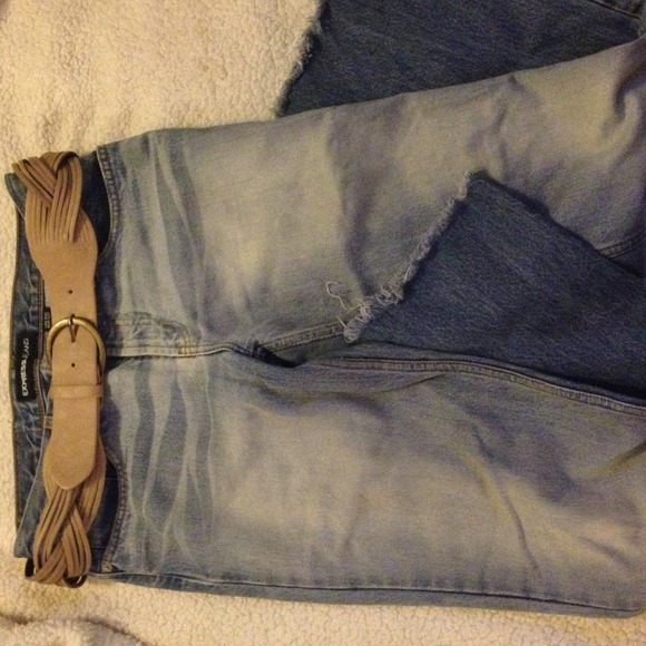 Nicely faded Express Denims w/faded ripples! - Picture 2 of 4