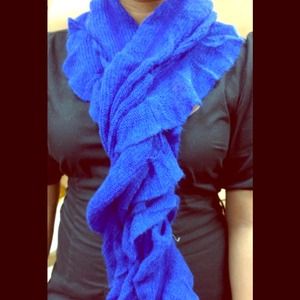 Bundle 4 for $25. Brand New Infinity scarf.