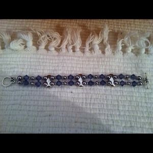 Bracelet With Pearls and Crystals