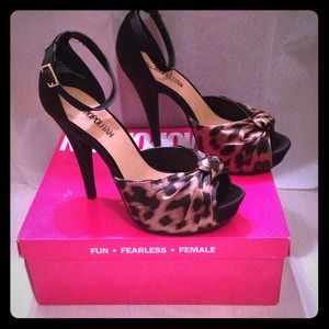 Cheetah print heels!