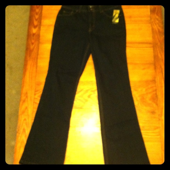 Nine West new Arianna Bootcut dark rinse jean - Picture 1 of 2