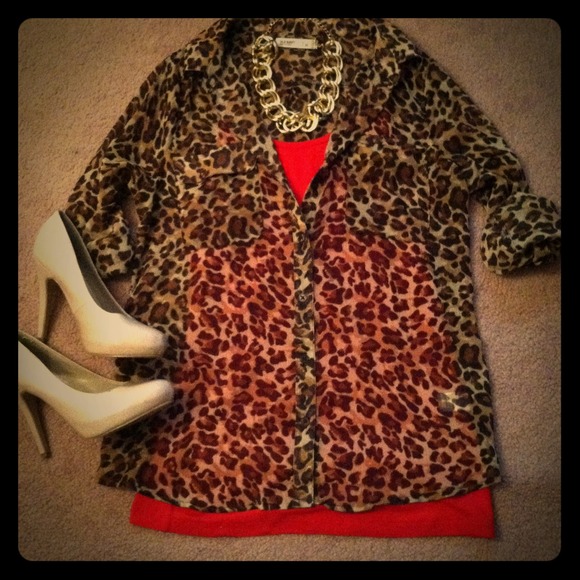 Leopard top